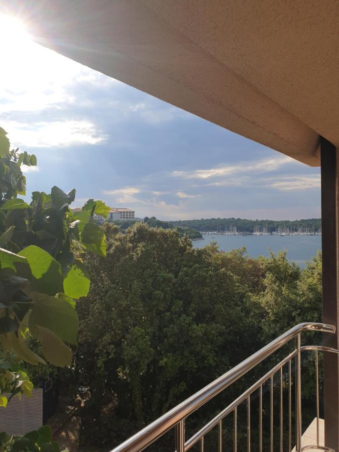 Seafront Apartment Pula